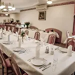 Palazzo Adler Bed & Breakfast