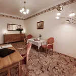 Palazzo Adler 3*