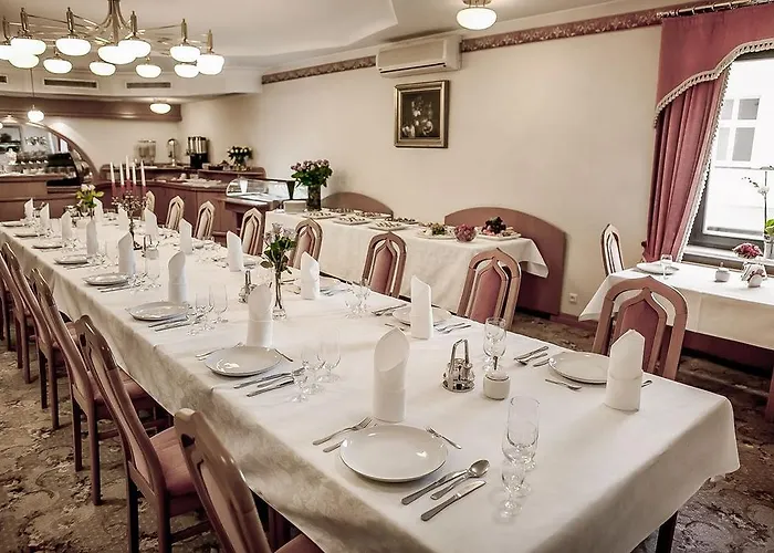 Adler Bed & Breakfast